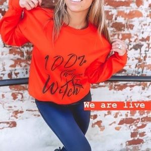 Kittenish 100% that witch Halloween crew neck